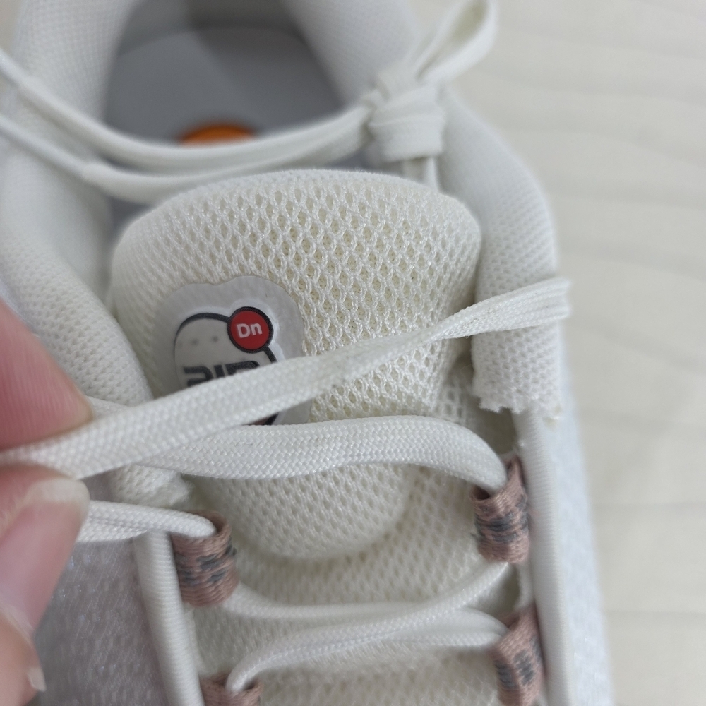 Nike Womens Air Max DN Tech Summit White Particle Pink Shoes IH0284-100 Size 7.5 - Picture 11 of 15